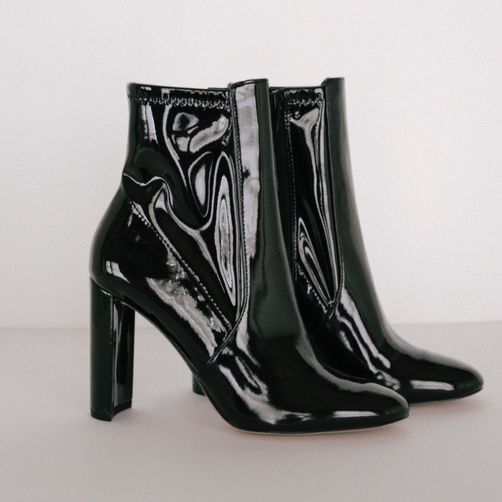 ALDO Aurellane Patent Ankle Boot, Black Sz 6